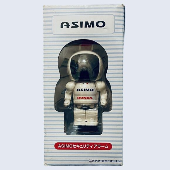 ASIMO HONDA Action Figure Keychain Humanoid Robot Japan New & Rare Japanese - Picture 1 of 4